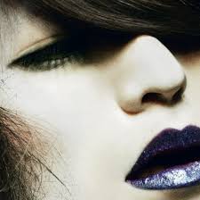 ロン毛の男性をひたすら貼っていくトピ。