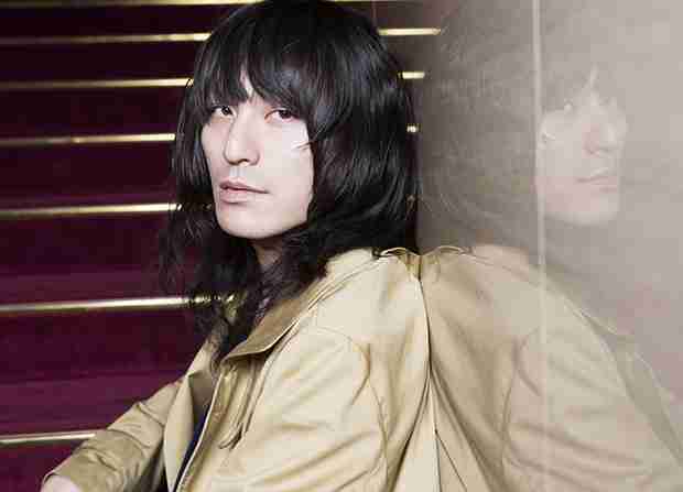 ロン毛の男性をひたすら貼っていくトピ。