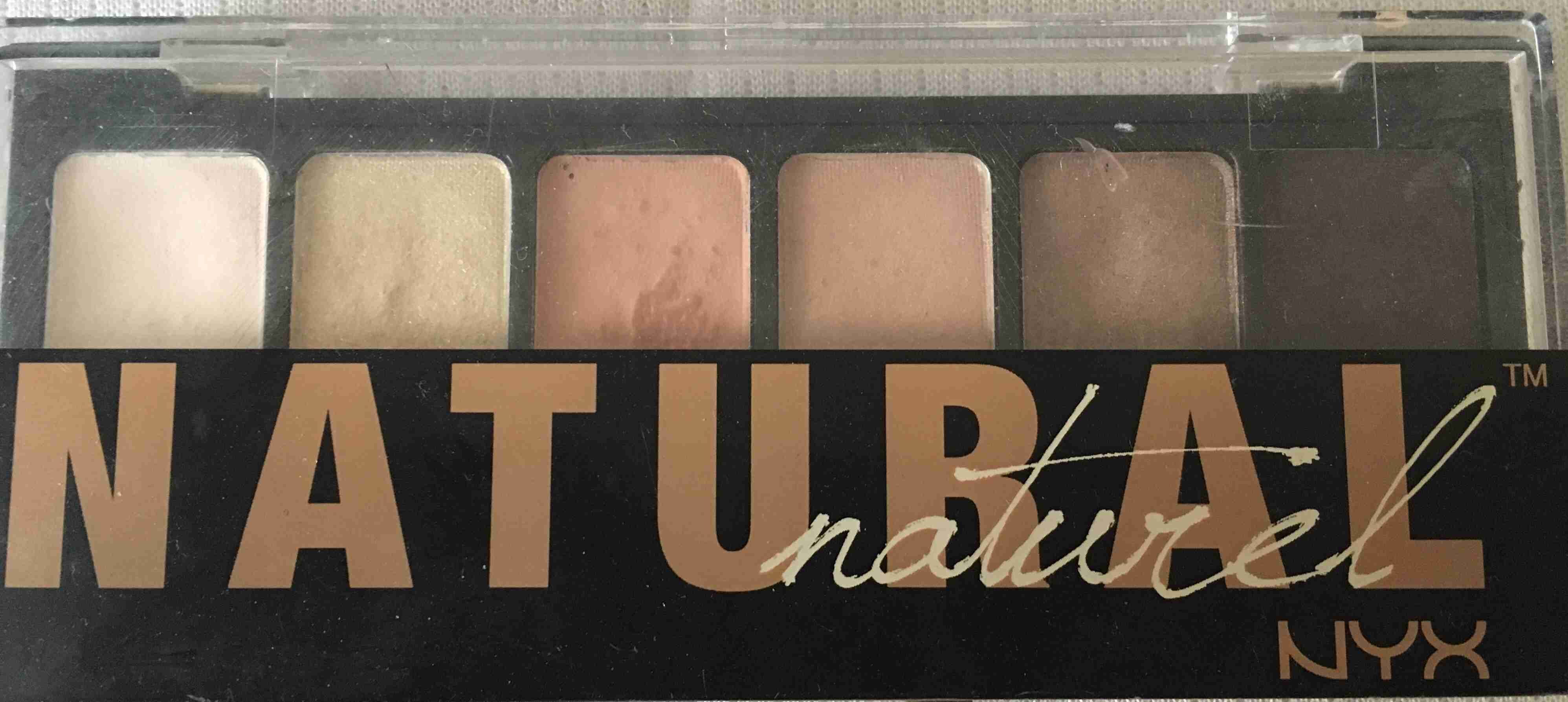 マットなアイシャドウが好きな方！