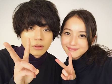 【うっとり注意】イケメン＆美人のツーショット画像を貼っていくトピ
