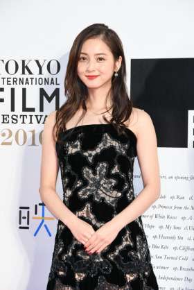菊川怜結婚にみるアラフォーから結婚する人・独身の人の違い