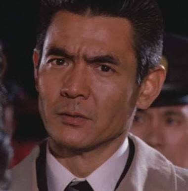 硬派っぽい男性有名人は?