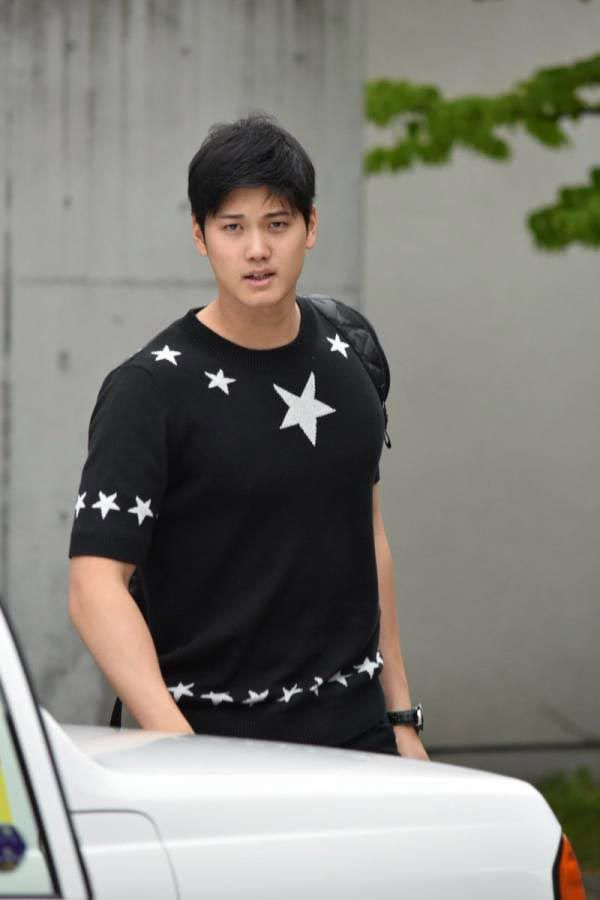 平成生まれなのに、昭和の香りがする芸能人を貼っていこう