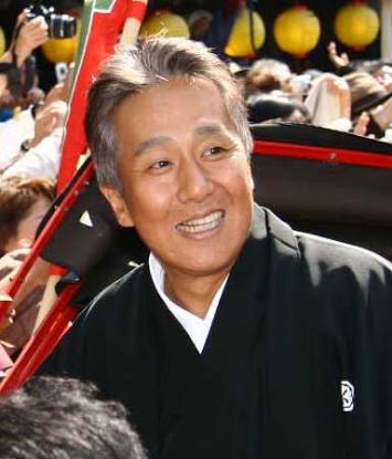 市川海老蔵、我が子&寺島しのぶ長男の3ショットに「なんか涙出るよ」
