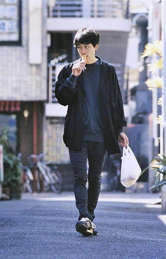 デートに着て行くとウケが良さそうな服装