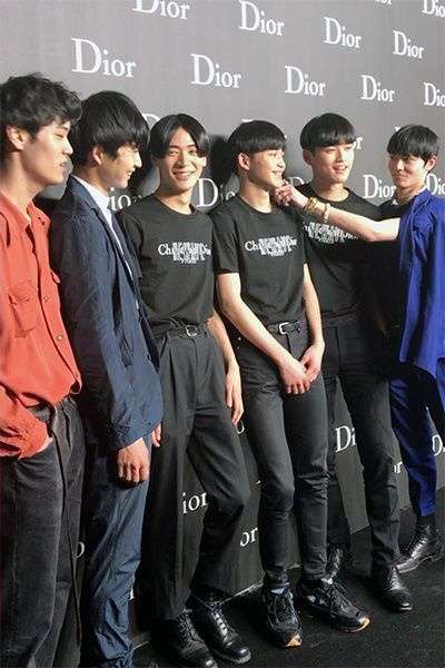 デートに着て行くとウケが良さそうな服装