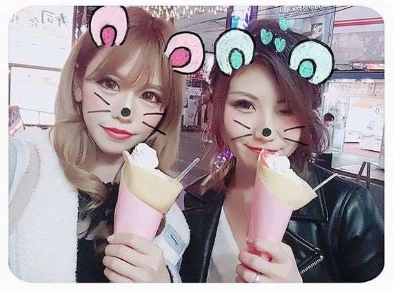 街に可愛い女の子もかっこいい男の子も割と普通にいませんか?