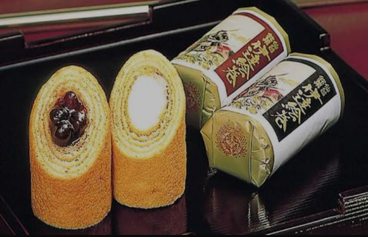 地元の銘菓を言って食べたことがあったらプラスを押すトピ