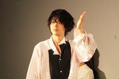 真剣佑、菅田将暉など所属するトップコートへの移籍で芸名が「新田真剣佑」に