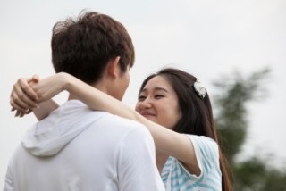 自分からアプローチして付き合えた方!