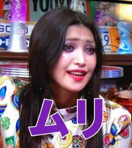 身近な人が新興宗教入っても付き合えますか?