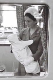 皇位継承：皇太子さま会見　象徴の務め「全身全霊で」