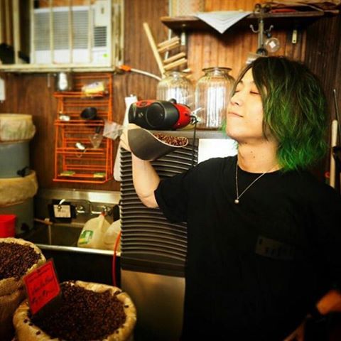 ワンオクTomoya、結婚を発表「幸せな家庭を」