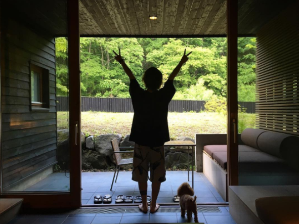 ワンオクTomoya、結婚を発表「幸せな家庭を」