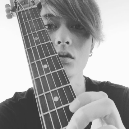 ワンオクTomoya、結婚を発表「幸せな家庭を」