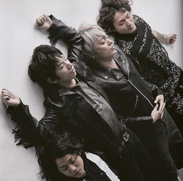 ワンオク(ONE OK ROCK) Taka、すみれとの“ご機嫌”2ショットにファン「飲み過ぎないでね～」