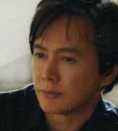 ワンオク(ONE OK ROCK) Taka、すみれとの“ご機嫌”2ショットにファン「飲み過ぎないでね～」