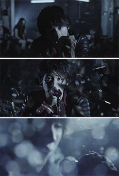 ワンオク(ONE OK ROCK) Taka、すみれとの“ご機嫌”2ショットにファン「飲み過ぎないでね～」