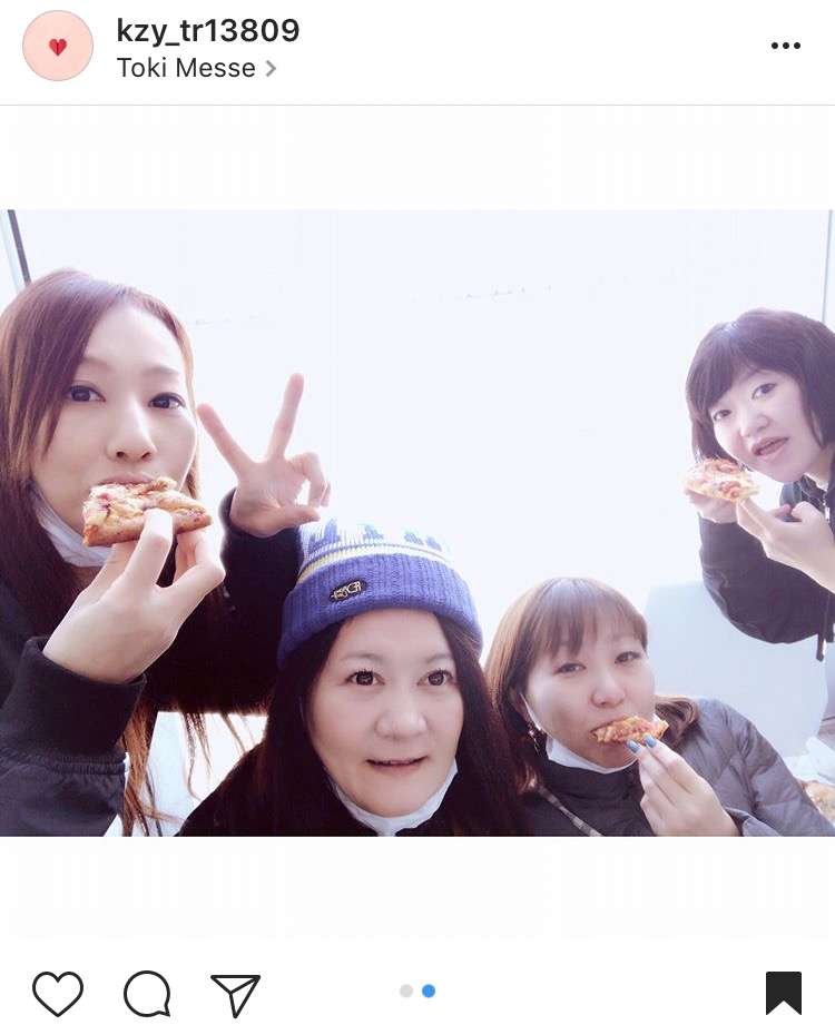 ワンオク(ONE OK ROCK) Taka、すみれとの“ご機嫌”2ショットにファン「飲み過ぎないでね～」