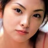 誰の眉の形が好きですか？