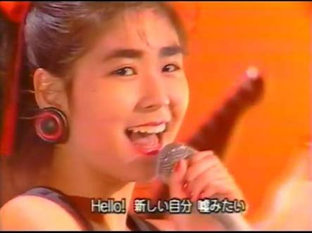 誰の眉の形が好きですか？