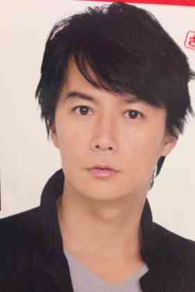 誰の眉の形が好きですか？