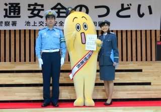 【画像】有名人の一日署長
