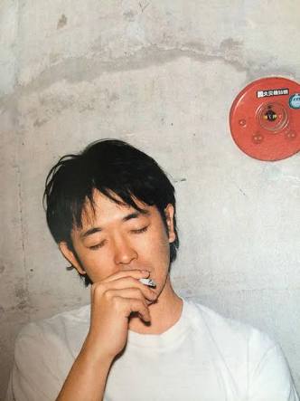 【画像】伏し目がちな画像をお願いします