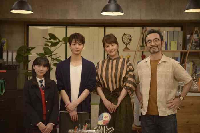 芦田愛菜が小学館「図鑑 NEO」新CMに登場！大人っぽくなった姿を披露