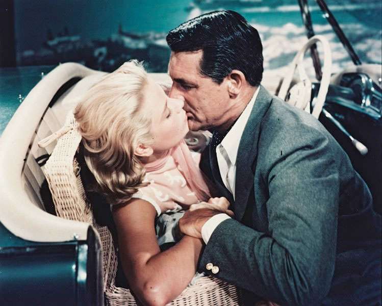 映画のキスシーンの画像が集まるトピ