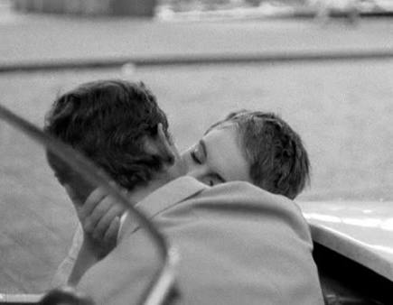 映画のキスシーンの画像が集まるトピ