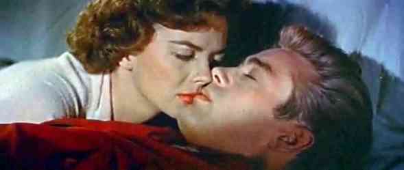 映画のキスシーンの画像が集まるトピ