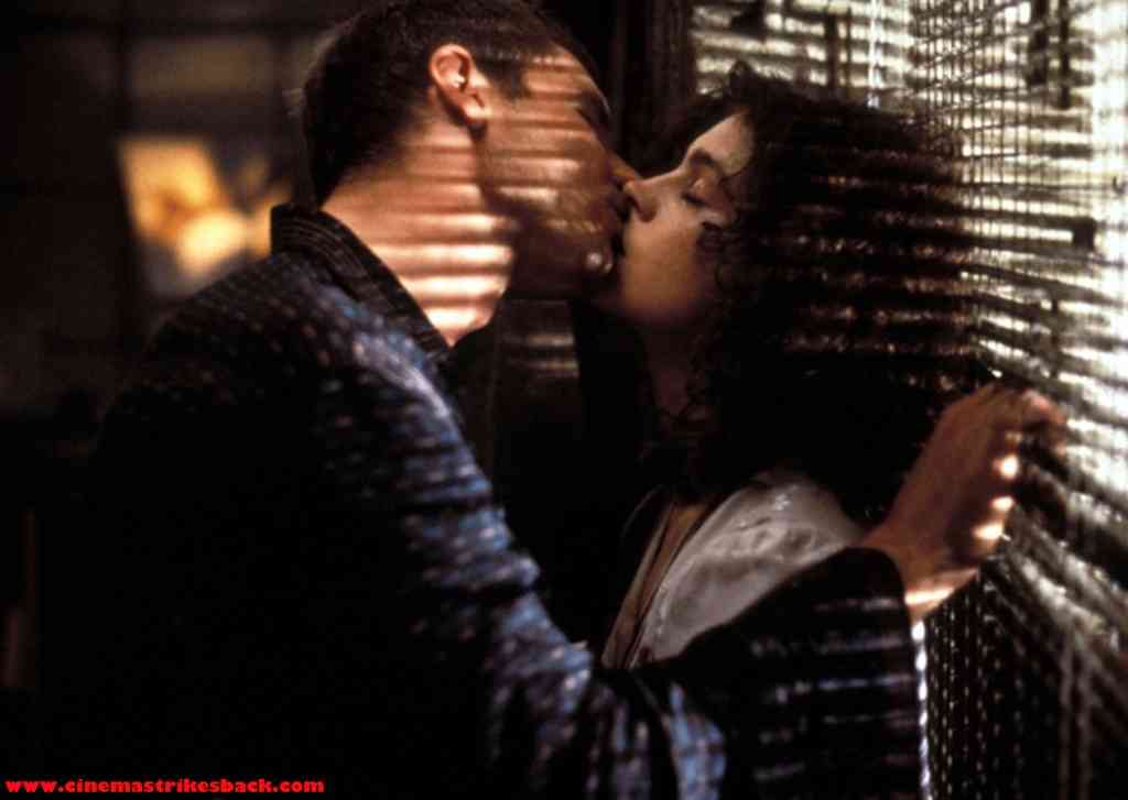 映画のキスシーンの画像が集まるトピ