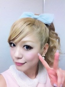 女から見ても「厚化粧かも」と思う女性芸能人1位は