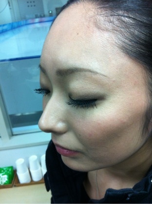 女から見ても「厚化粧かも」と思う女性芸能人1位は