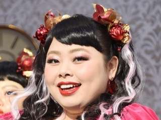 女から見ても「厚化粧かも」と思う女性芸能人1位は