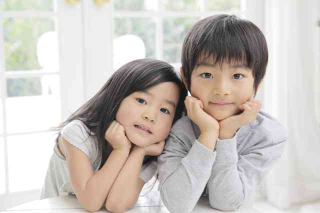 男の子と女の子の子供がいる人〜