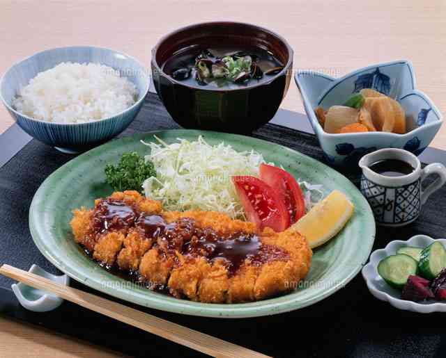 暑い夏を乗り切るスタミナ料理