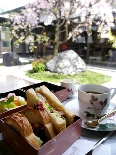 いろいろなカフェ、喫茶店の画像が見たい