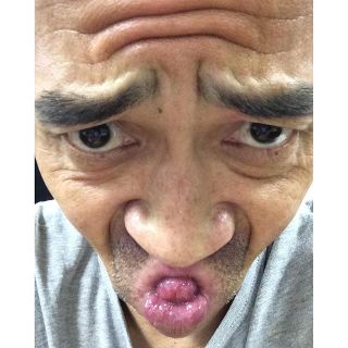 芸能人の変顔が集まるトピ