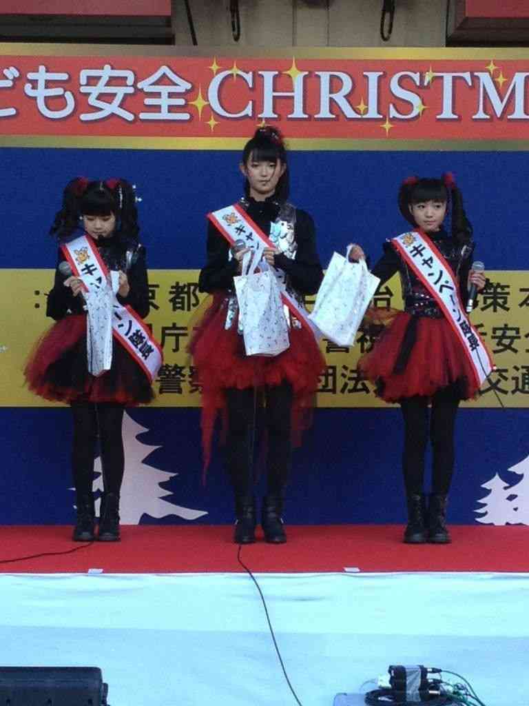 【画像】有名人の一日署長