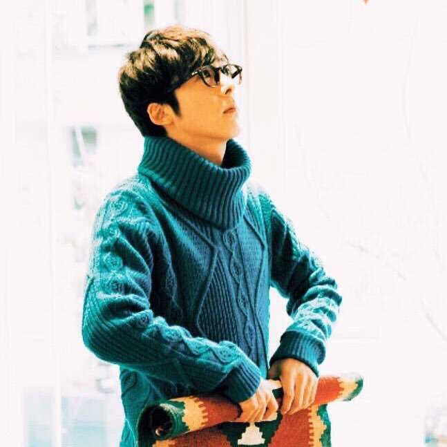 メガネ男子好きな人〜