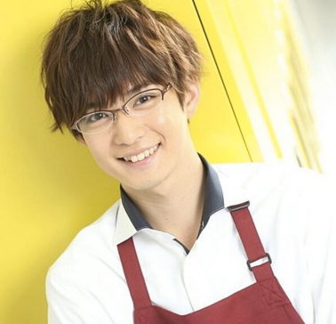 メガネ男子好きな人〜