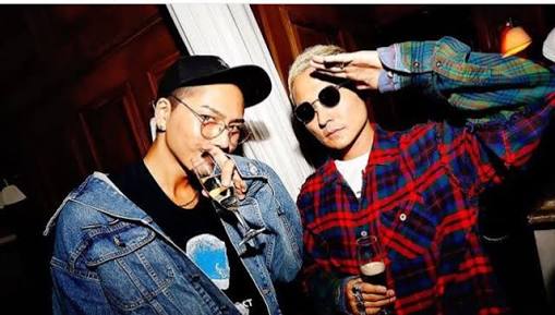 メガネ男子好きな人〜