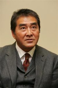 板野友美の神セブン時代 出版関係者から指摘「周囲への態度ひどい」