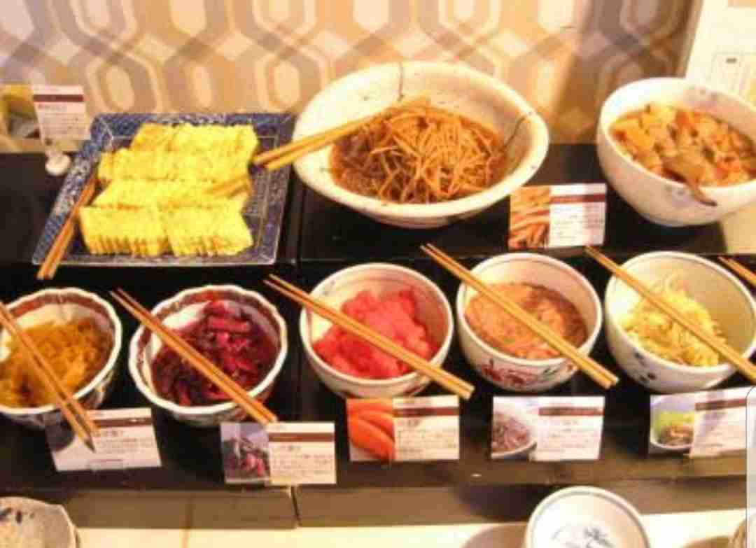 朝食バイキング好きな人