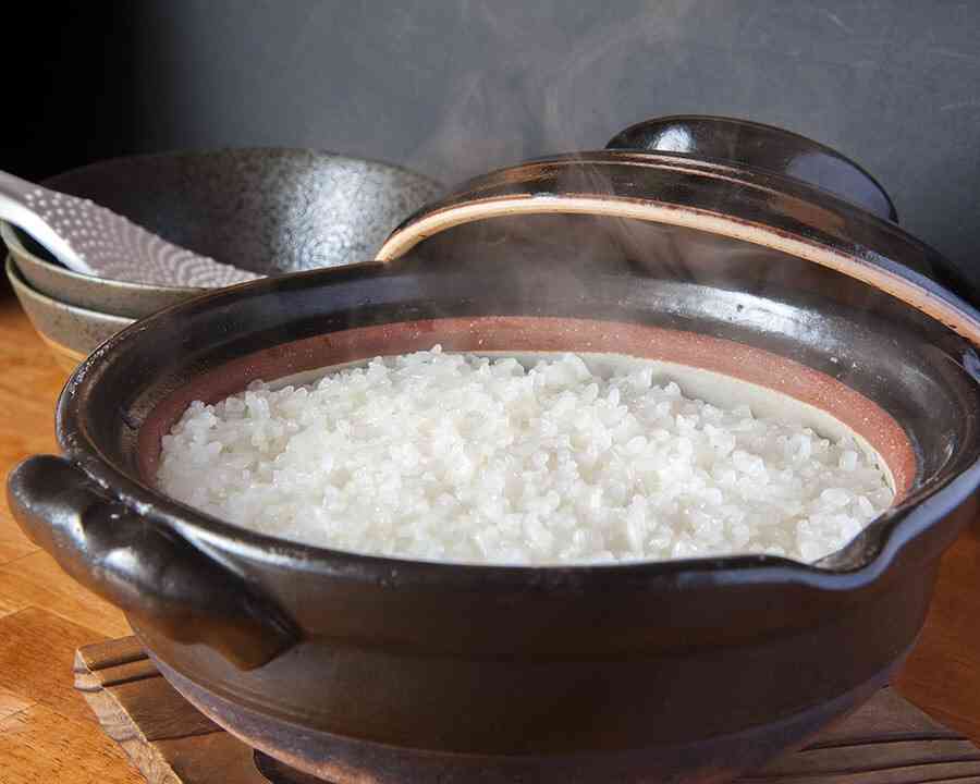 土鍋でご飯炊いている方〜!!