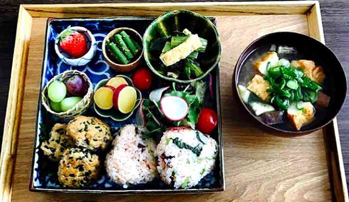 一人暮らしの皆さんの料理、見せて下さい!