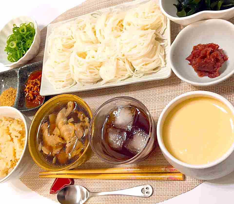 一人暮らしの皆さんの料理、見せて下さい!