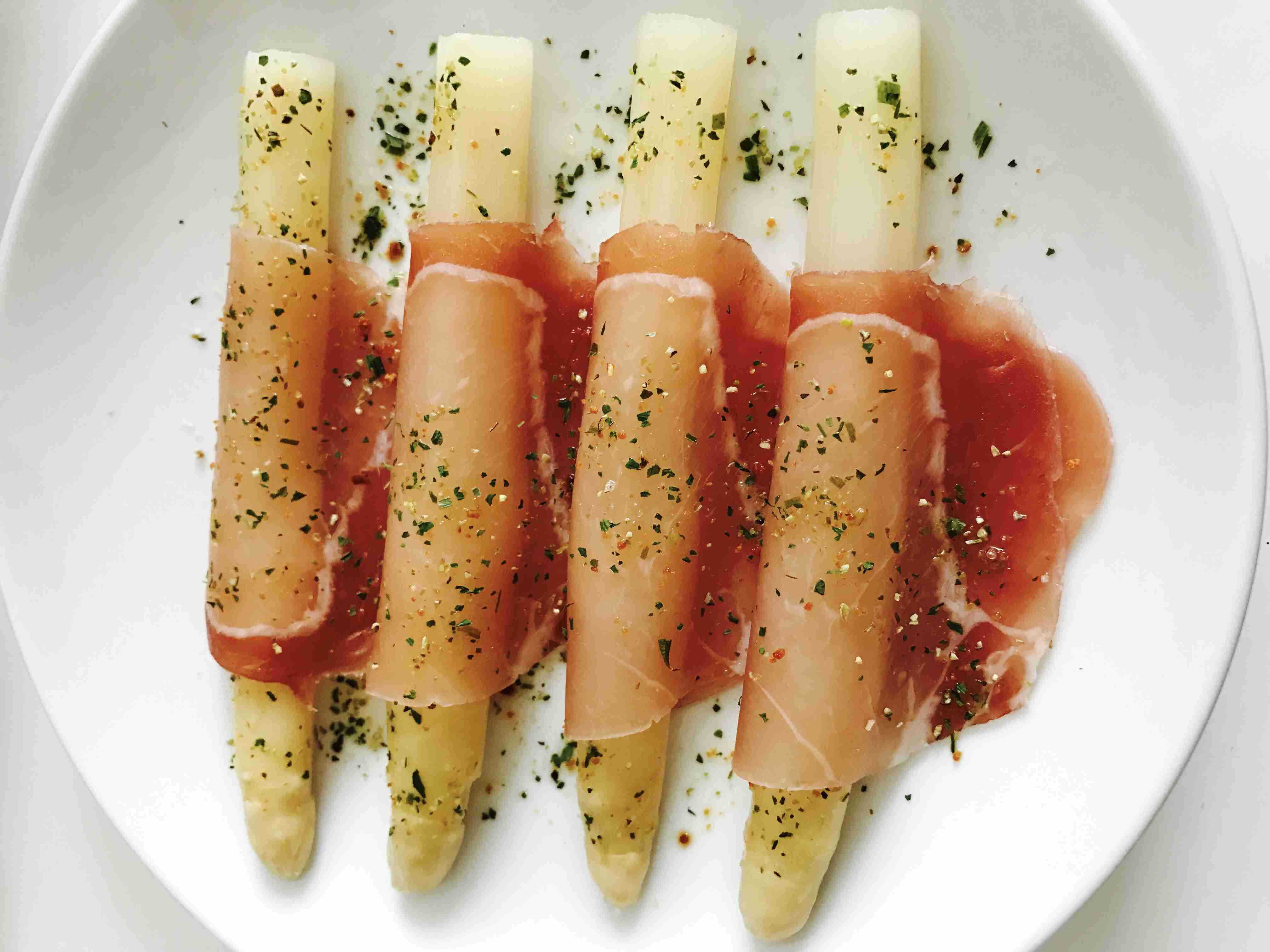 一人暮らしの皆さんの料理、見せて下さい!